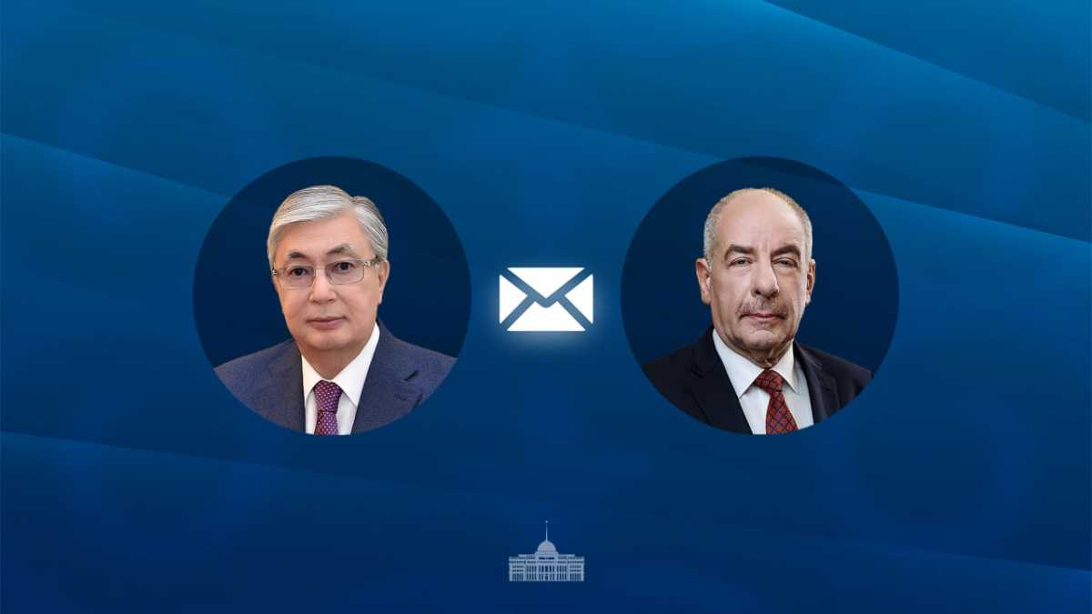 Токаев поздравил президента Венгрии