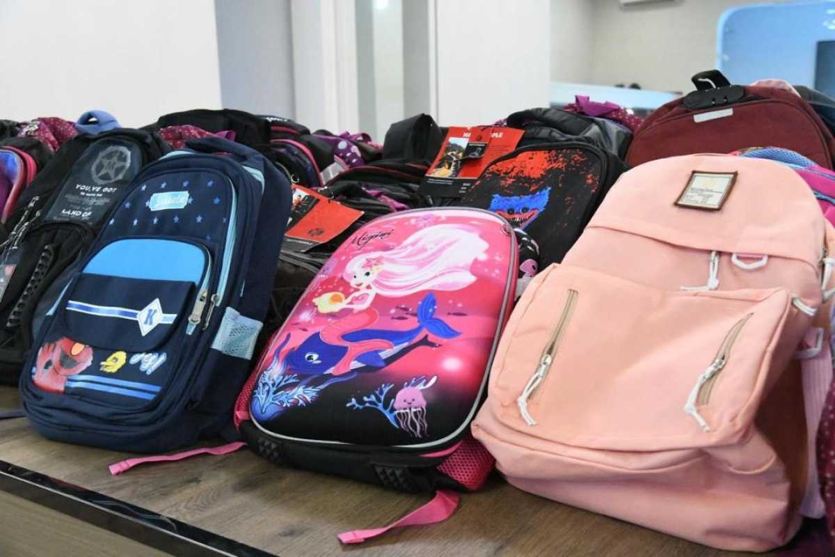 «Дорога в школу»: ещё 100 детям помогли подготовиться к учёбе в Астане