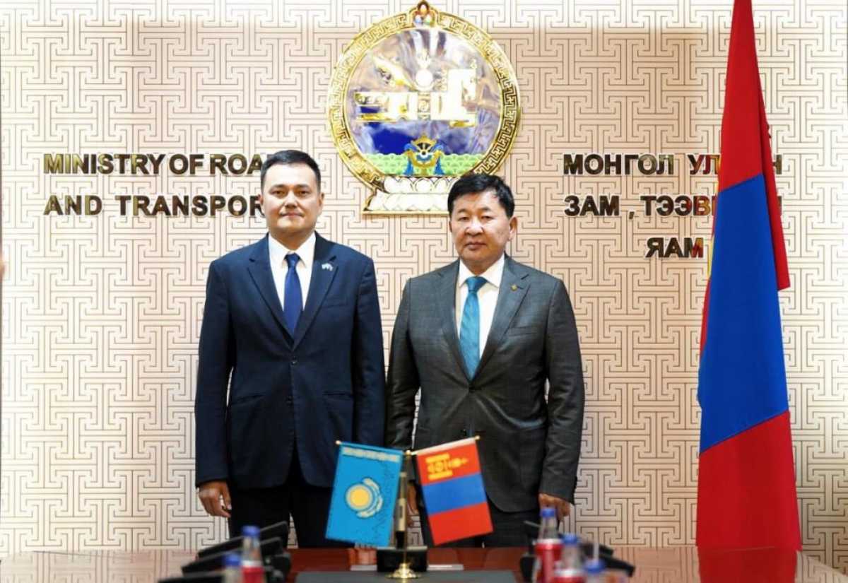 Казахстан и Монголия намерены активизировать сотрудничество в области транспорта