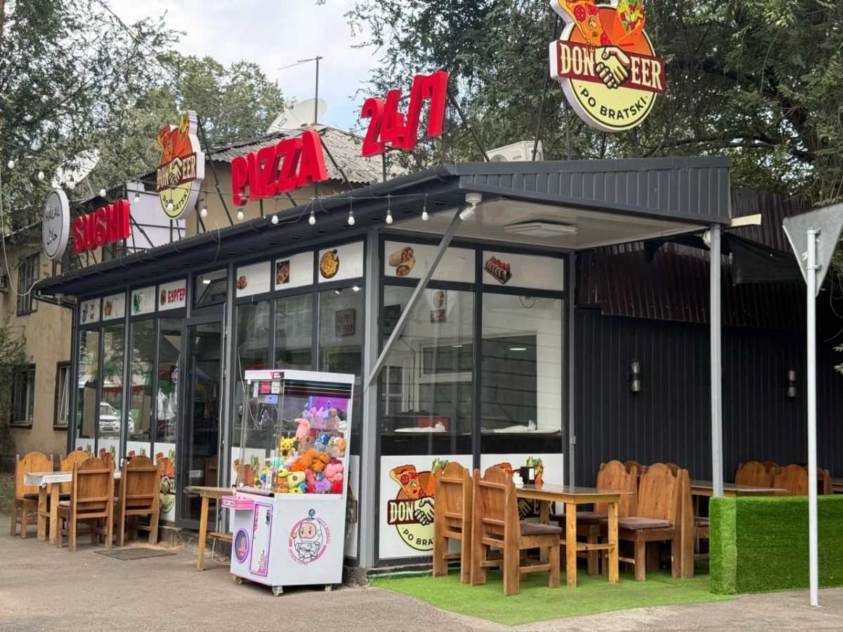 Очередную незаконную пристройку снесли в Алматы