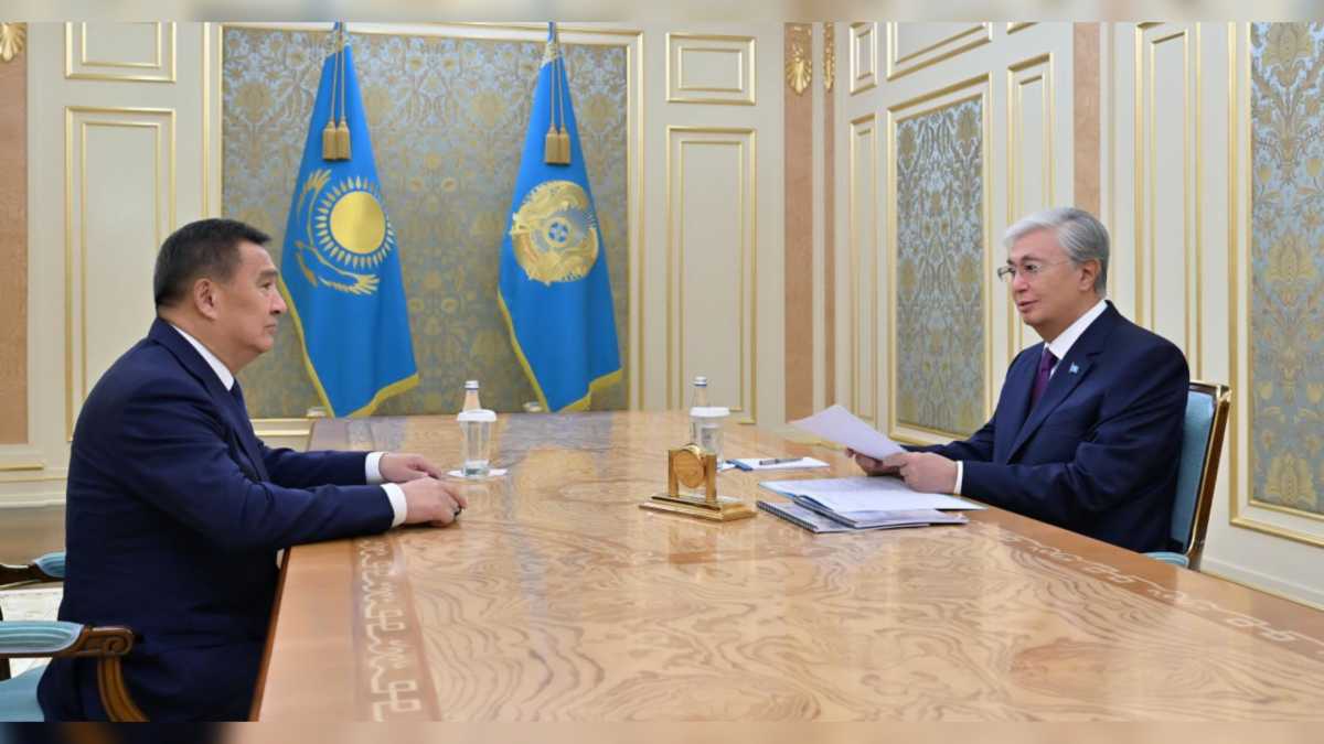 Аким Акмолинской области отчитался перед Токаевым