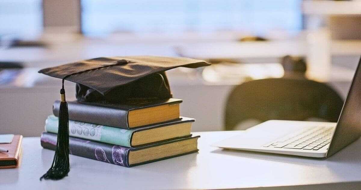 Опубликован список обладателей грантов в магистратуру в Казахстане