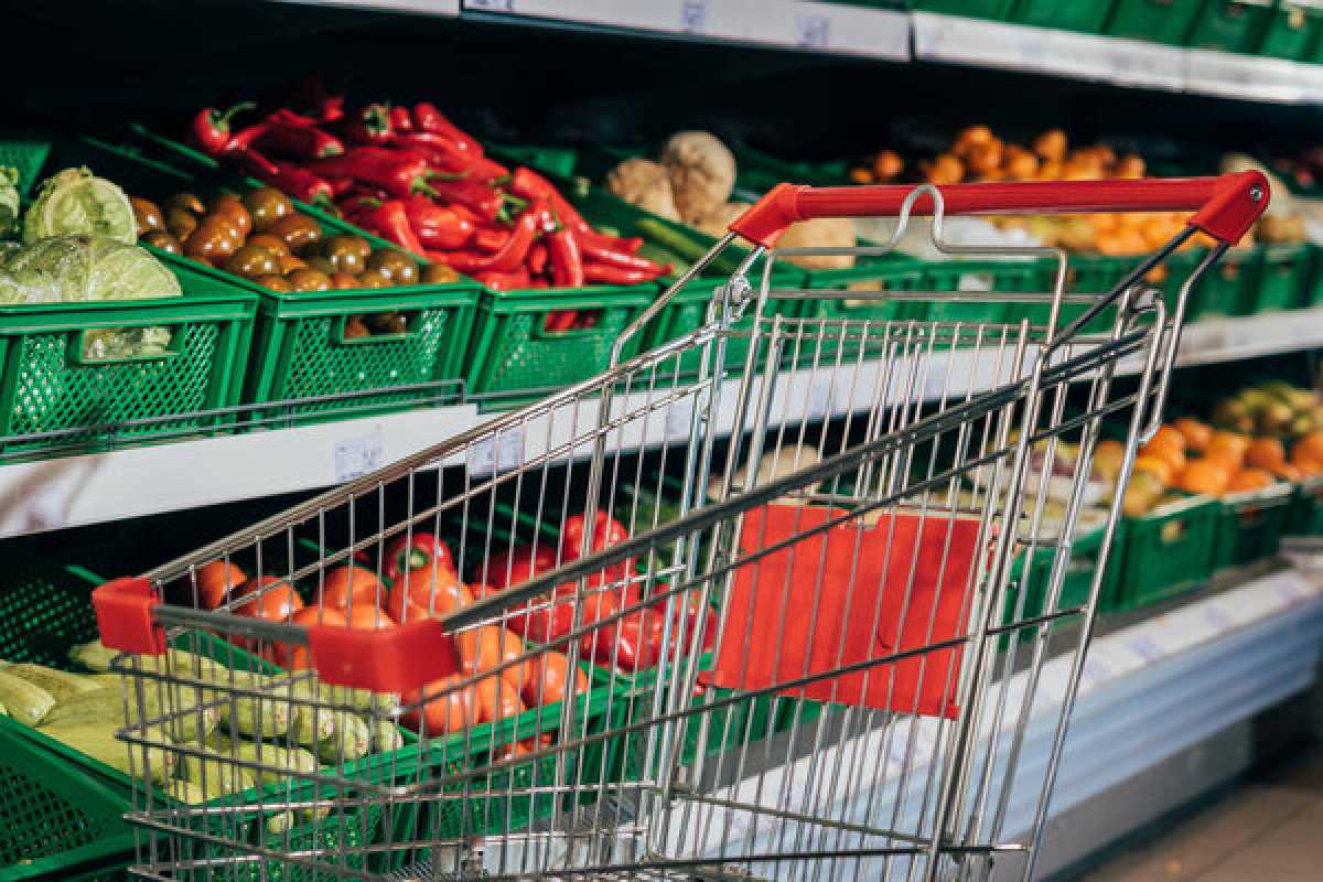 Цены на овощи в Казахстане пошли вниз: лук подешевел на 9%, картофель – на 5,7%
