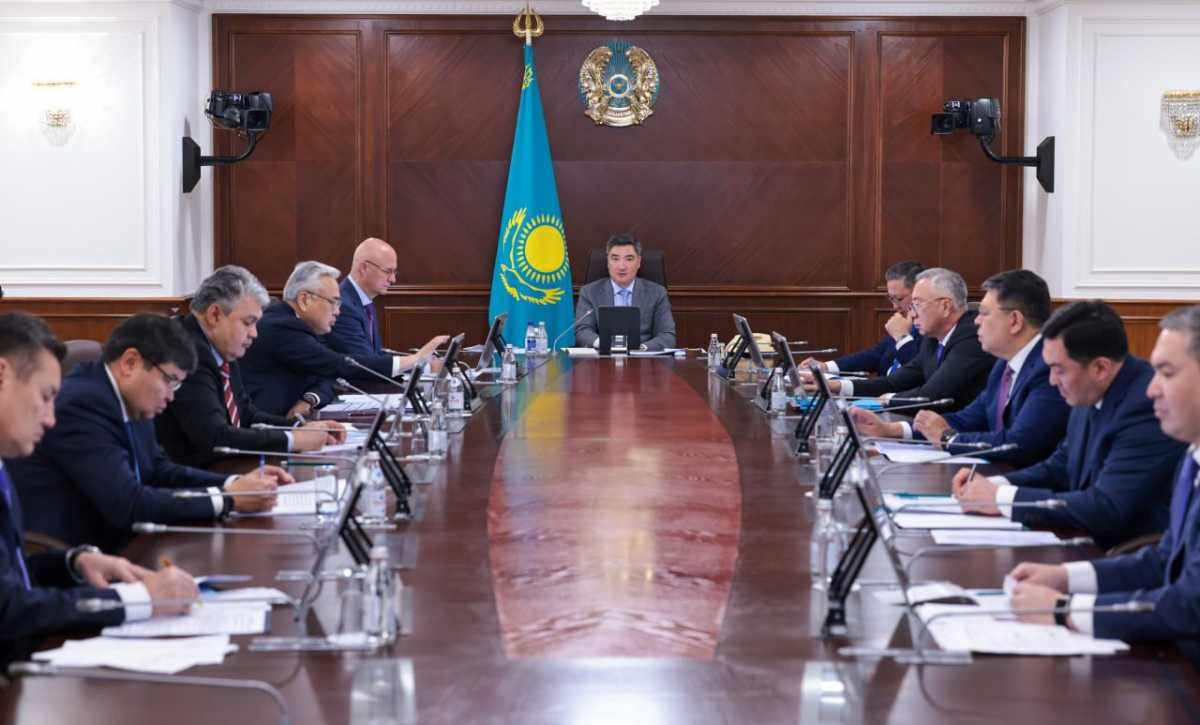 Олжас Бектенов раскритиковал слабое планирование и контроль при подготовке к отопительному сезону