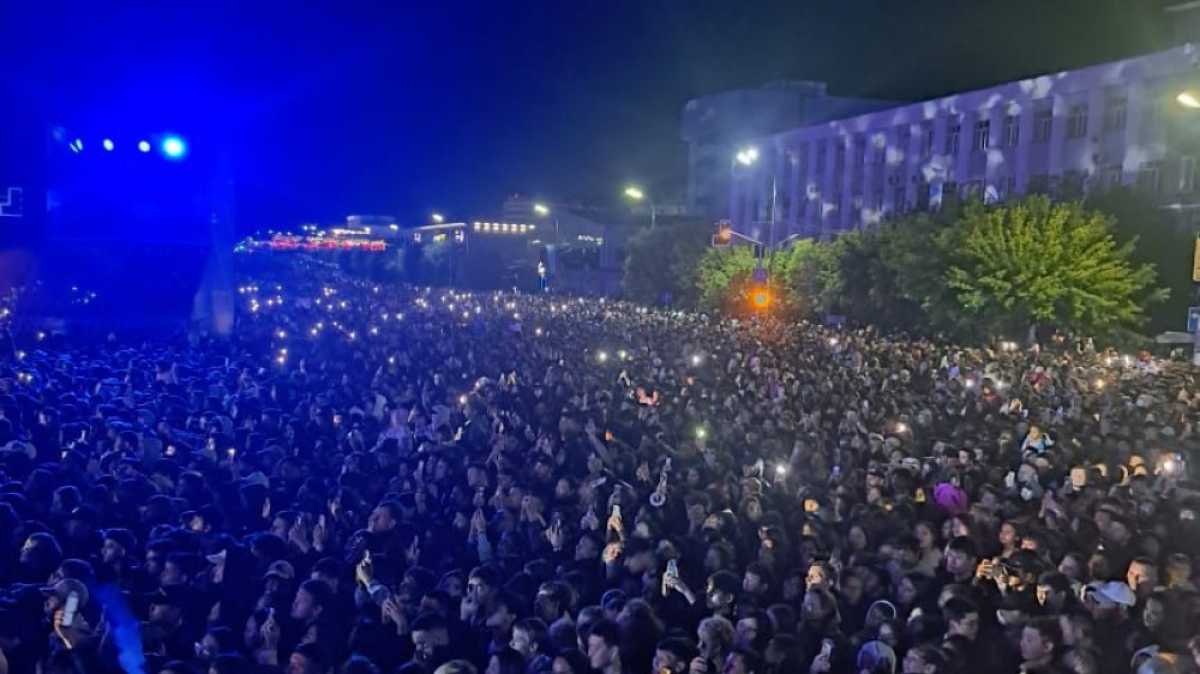 В Караганде на концерте потерялись 235 детей