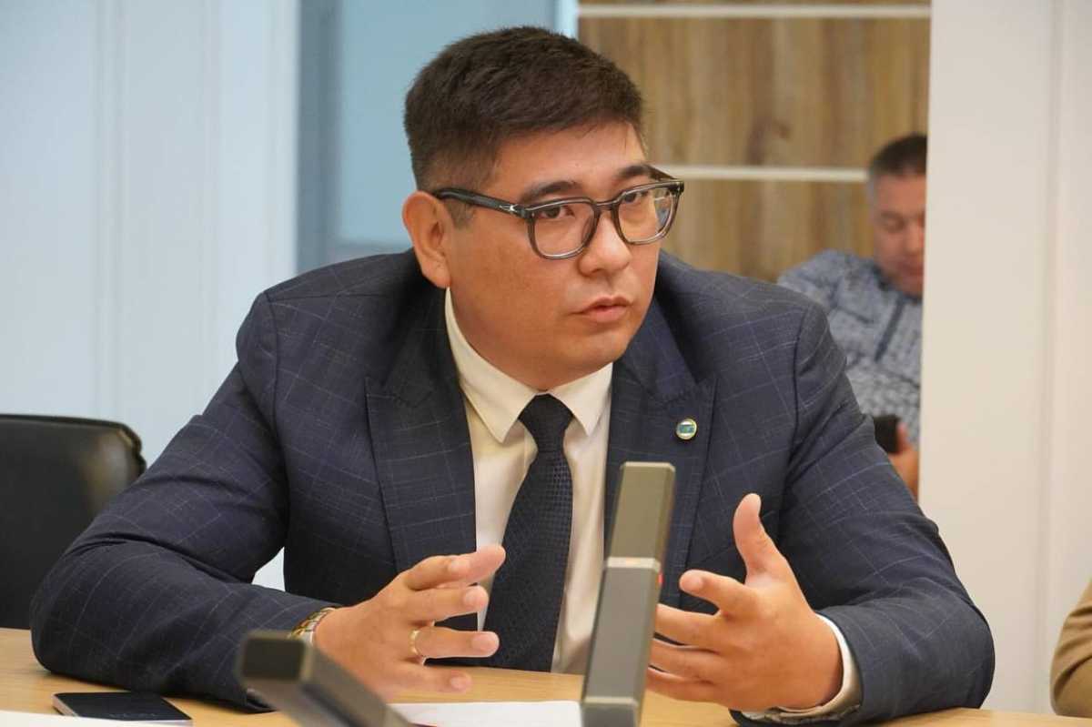 Олжас Нуралдинов стал депутатом Мажилиса
