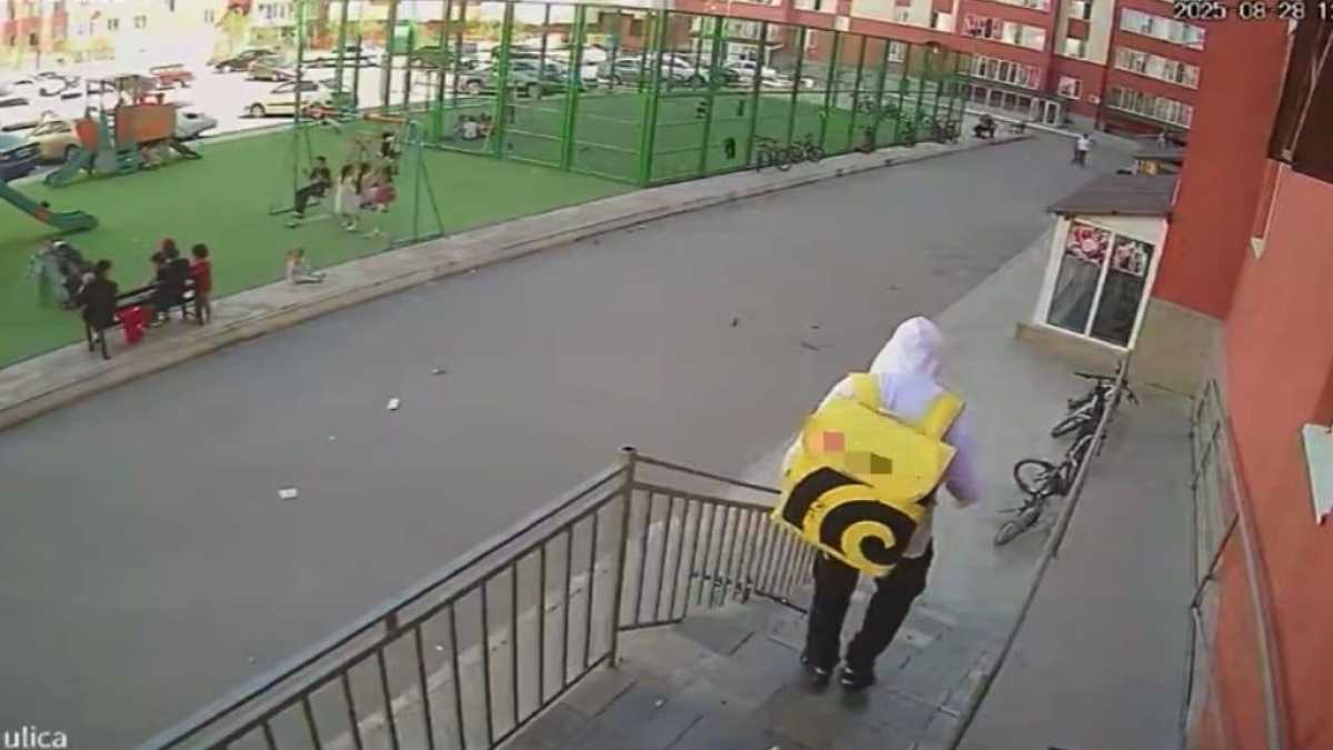 В Астане мужчина обокрал квартиру знакомых на 1,5 млн тг