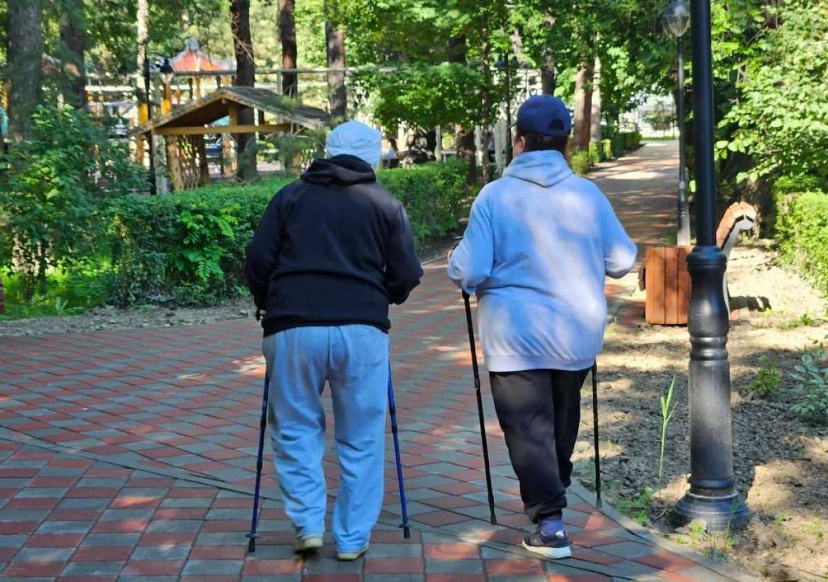 Проезд, соцвыплаты, гранты: какую помощь оказывают социально уязвимым категориям жителей в Астане