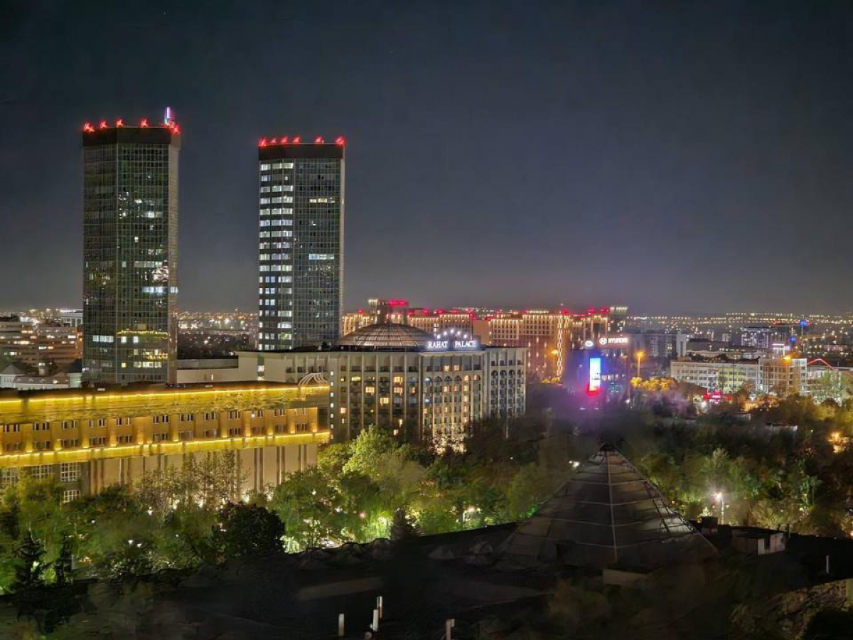 Свыше 20 тысяч новых светильников и торшеров установят в Алматы до конца года