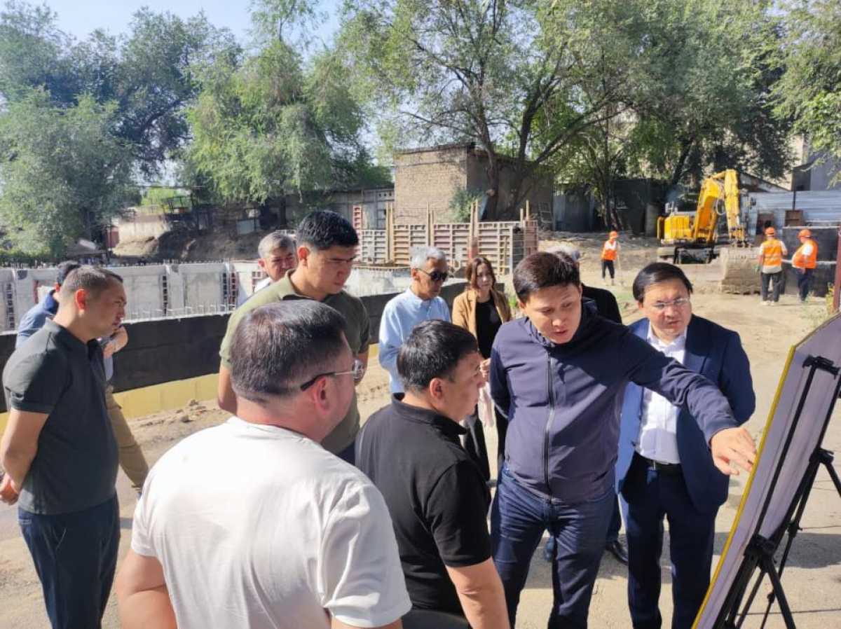 Заместитель акима Алматы проверил ход реконструкции ключевых культурных объектов