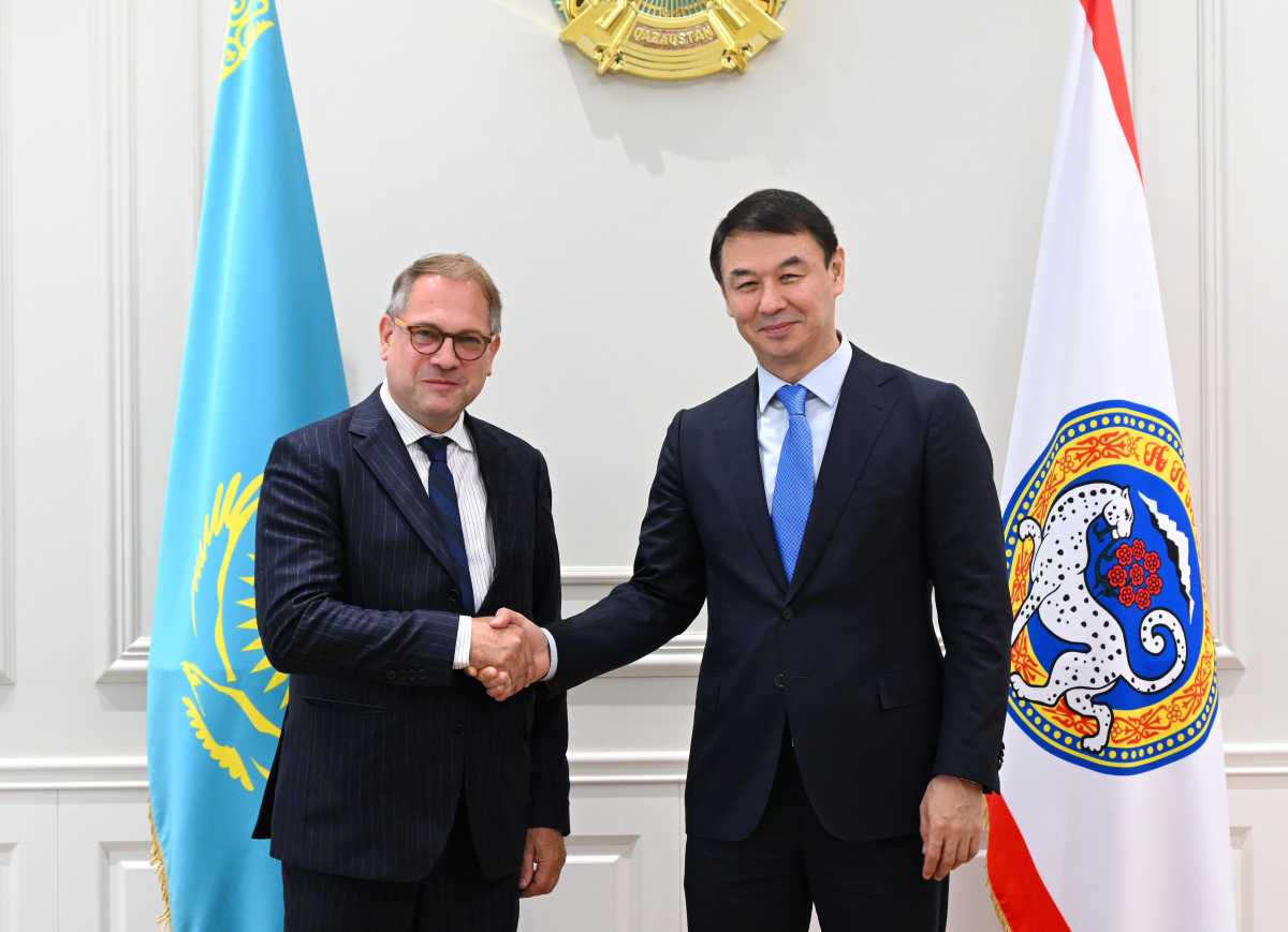 Алматы намерен усилить международное сотрудничество с Францией