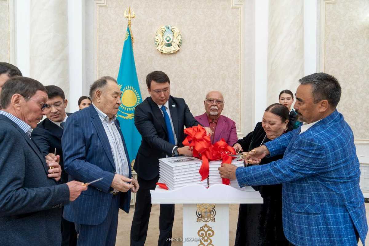 В Жетісу презентова книга, посвященная 50-летию Талдыкорганского драматического театра им. Б. Римовой