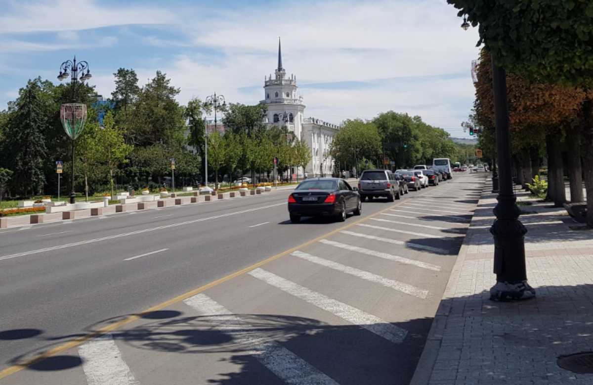 В Алматы временно перекроют участок улицы Толе би