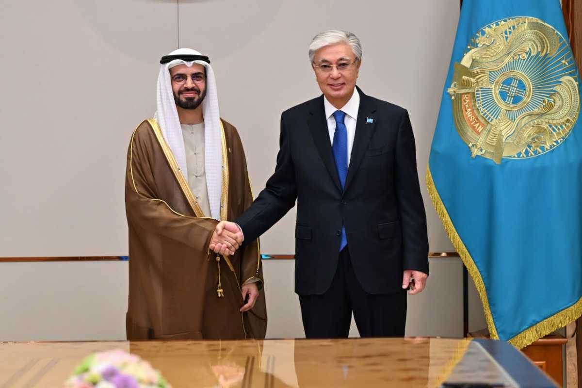 Токаев провёл встречу с председателем Главного управления по делам ислама и вакуфов ОАЭ