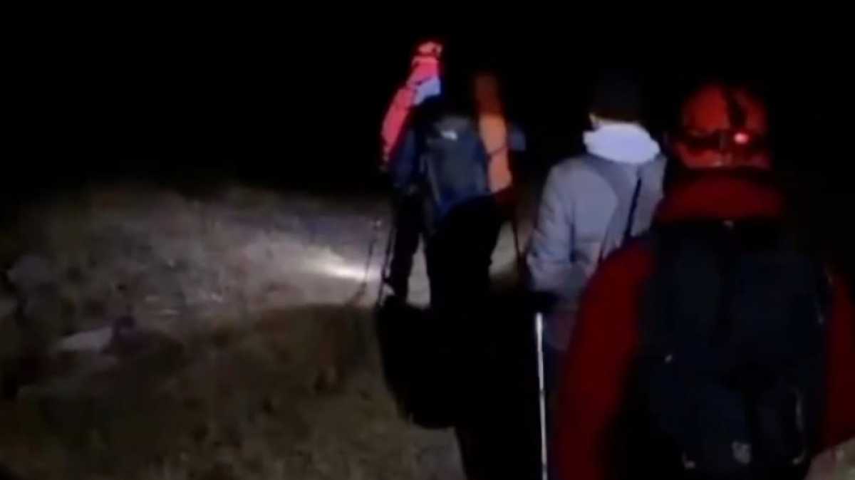 Застрял на высоте более 3 300 метров: мужчину спасли в горах Алматы