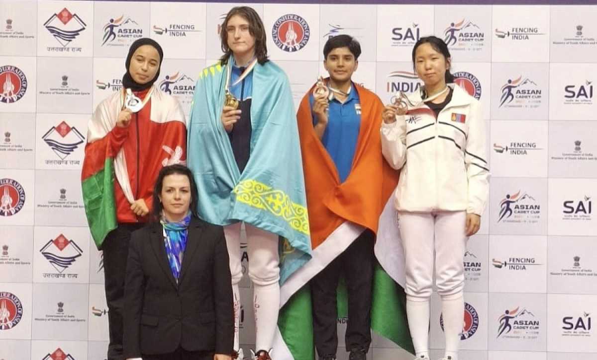 Казахстан завоевал два «золота» на Кубке Азии по фехтованию среди кадетов