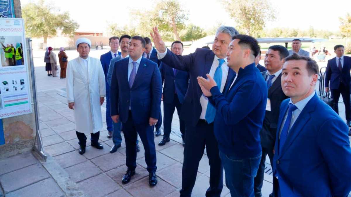 Реставрация объектов, вечерние экскурсии и новые авиарейсы: Туркестан усилит туристический потенциал