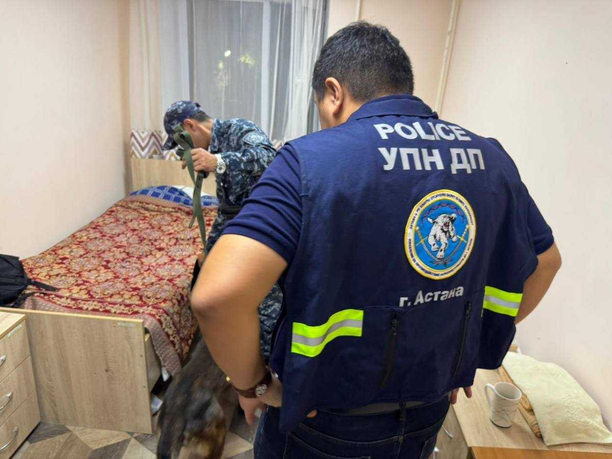 Антинаркотический месячник: полицейские проверили студенческие общежития Астаны