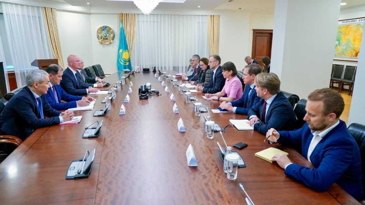 Казахстан и Латвия договорились углублять сотрудничество в транспортной сфере