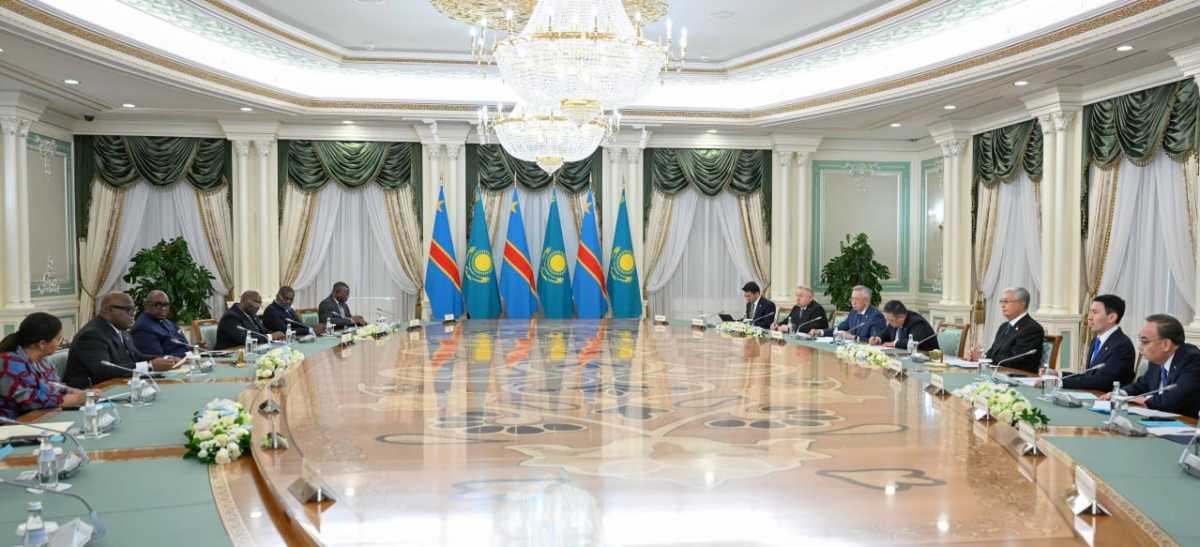 Президенты Казахстана и ДР Конго провели переговоры в расширенном формате