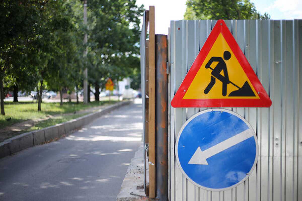 Участки двух улиц временно перекроют в Алматы