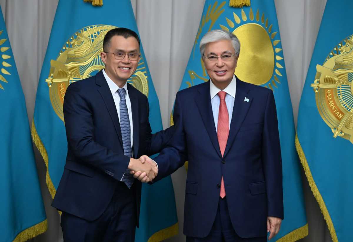 Президент Казахстана провёл встречу с основателем Binance