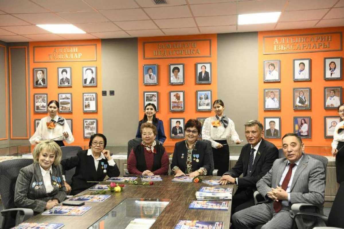 Новый центр повышения профессионального мастерства педагогов открыли в одной из школ Астаны
