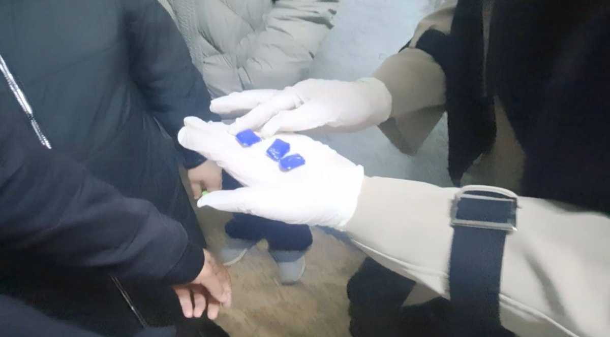 Закладчицу наркотиков задержали на первом «задании» в Астане