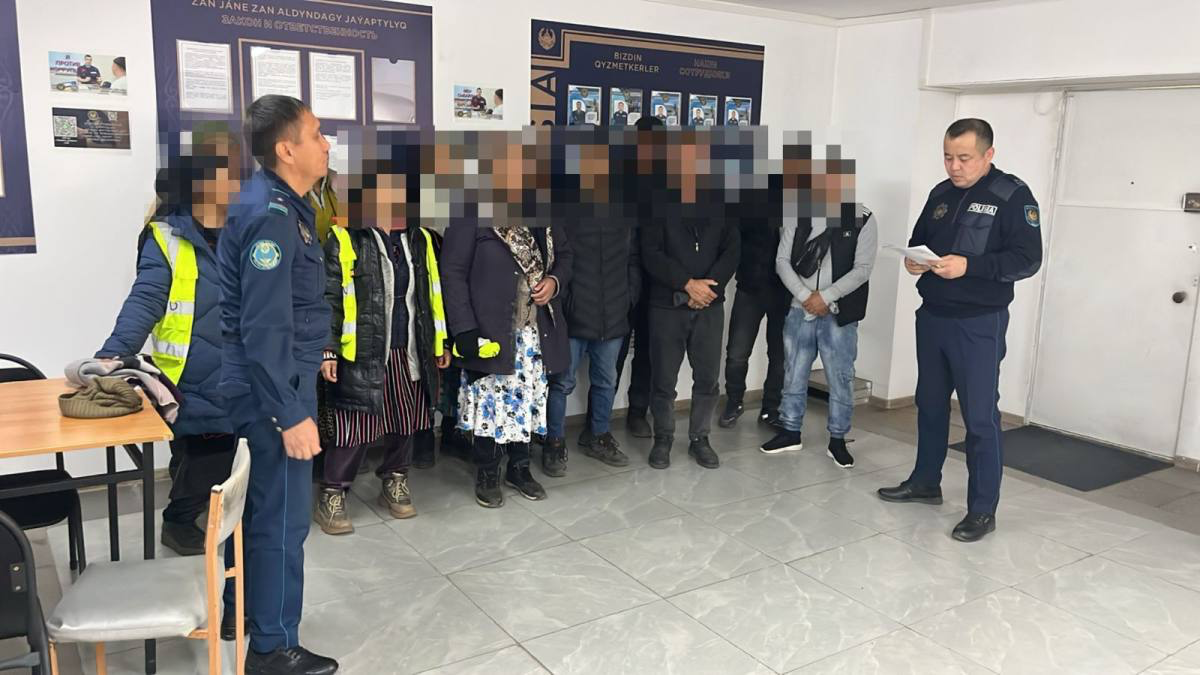 Сеть нелегальных рабочих накрыли в Астане