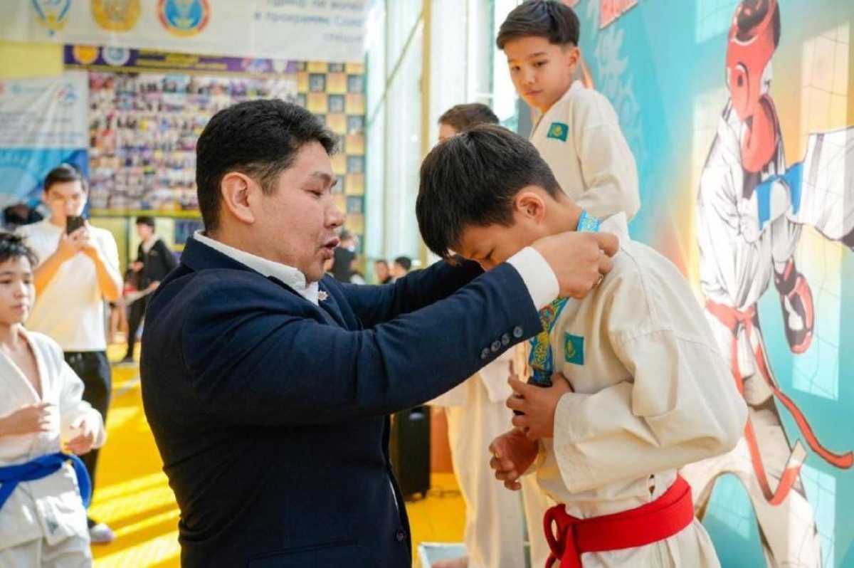 Городской турнир по рукопашному бою ко Дню Республики провели в Астане