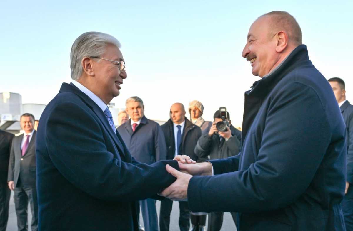 Токаев встретил Алиева в аэропорту Астаны – фото