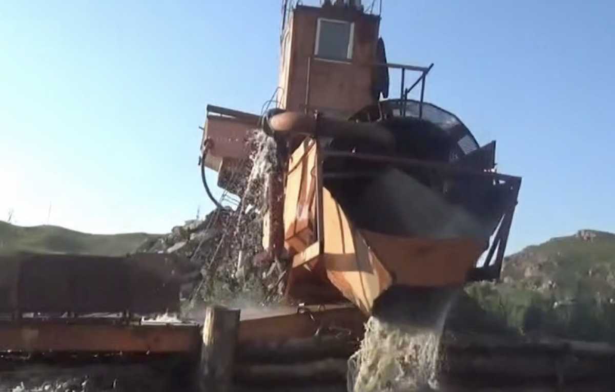 Ущерб более 82 млн тг: незаконную добычу золота пресекли в ВКО