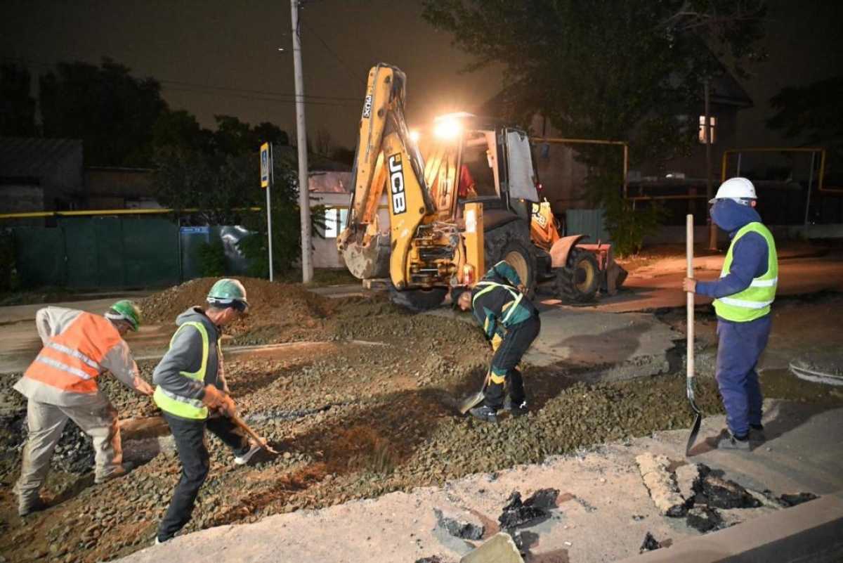 Технадзор лишили аккредитации за провалы дороги в Алматы