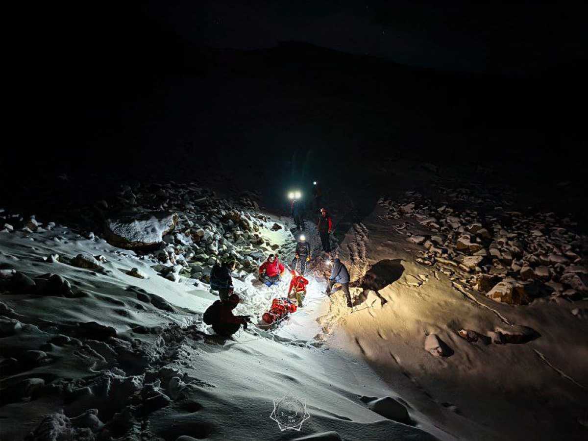 Двух женщин спасли в горах Алматы