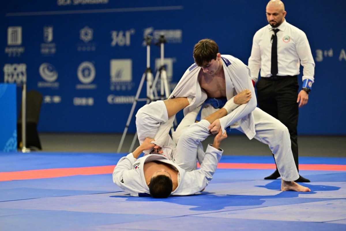 Джиу-джитсу на юношеских Азиатских играх: казахстанец Муслим Арсамаков завоевал «серебро»