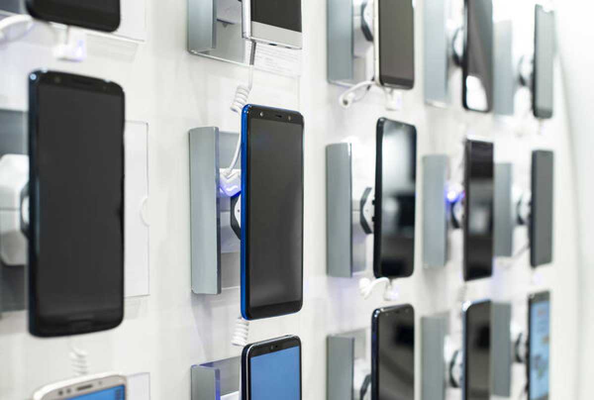 Не только iPhone: какие смартфоны лидируют на рынке Казахстана