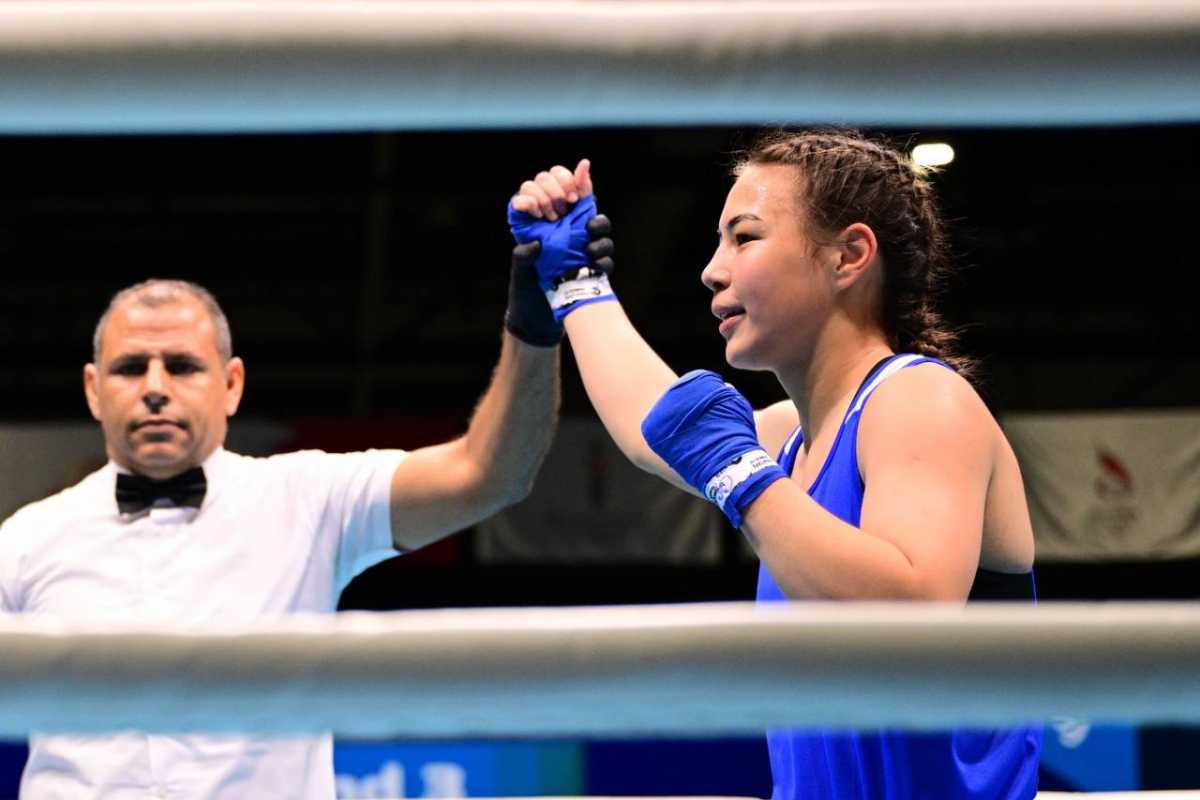 Родные сёстры из Казахстана завоевали «золото» юношеских Азиатских игр в один день