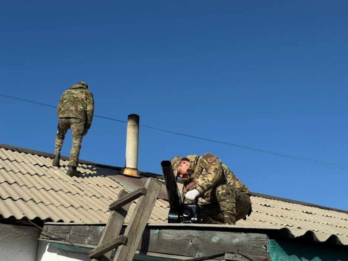 Пожарная безопасность в отопительный сезон: спецрейды проводят спасатели в жилом секторе Астаны