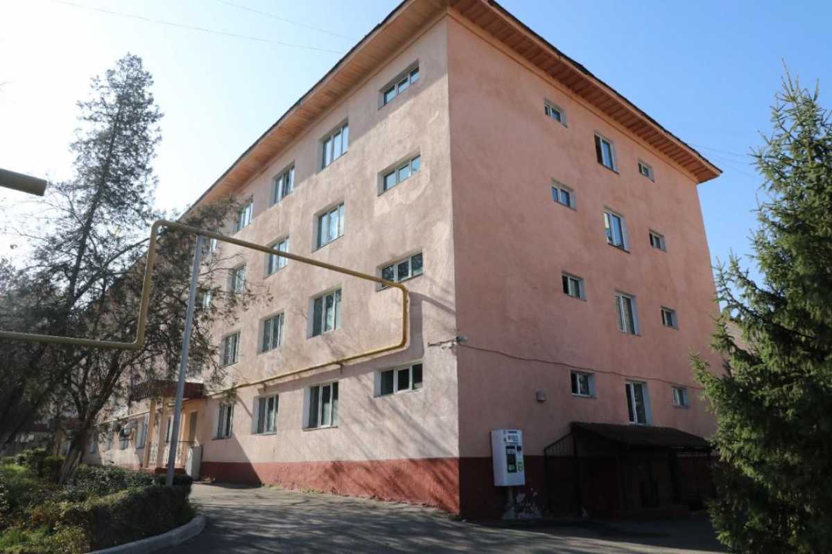 Заместитель акима Алматы Абзал Нукенов проверил ход строительства студенческих общежитий