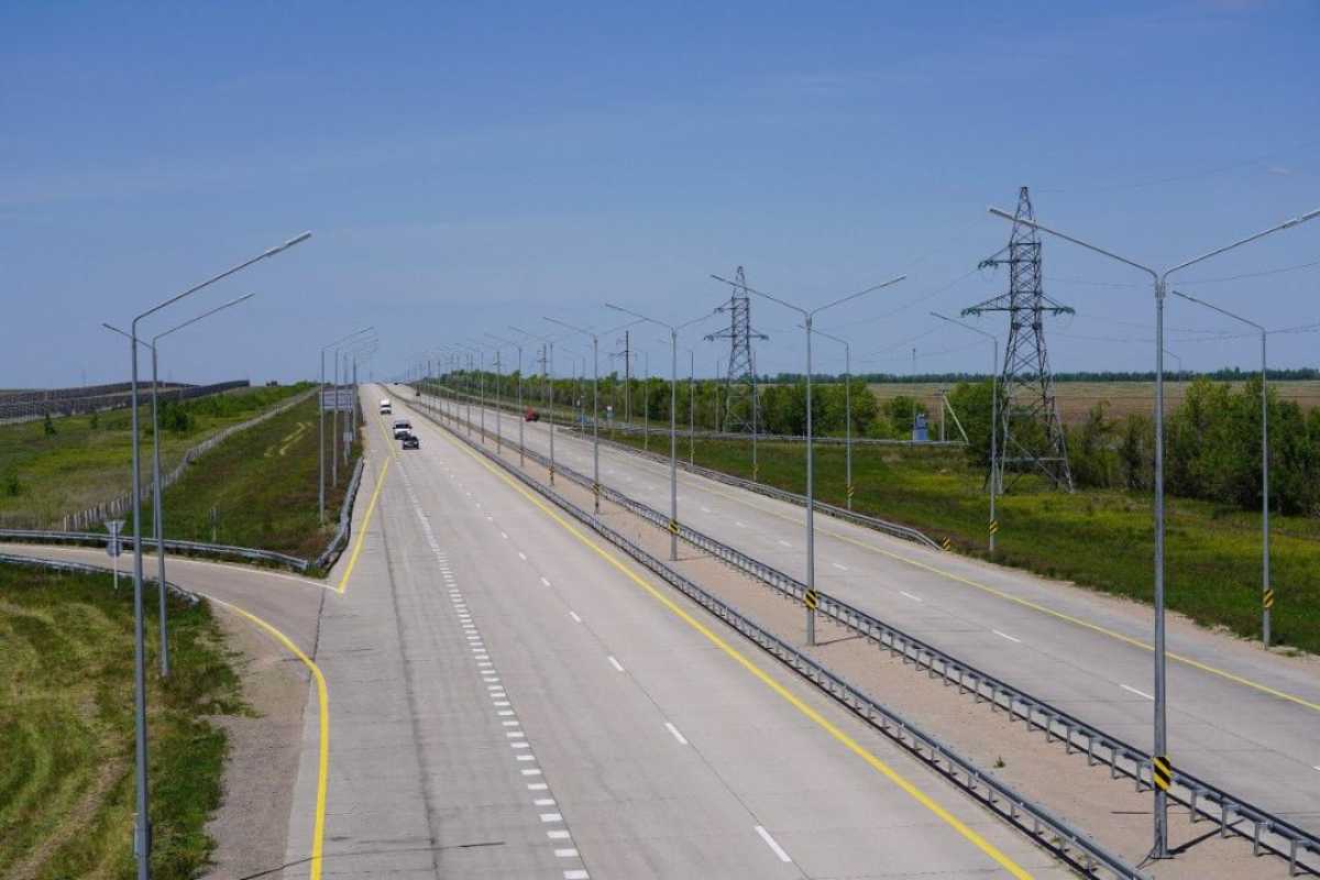 В стране усиливают безопасность и развивают инфраструктуру на республиканских дорогах