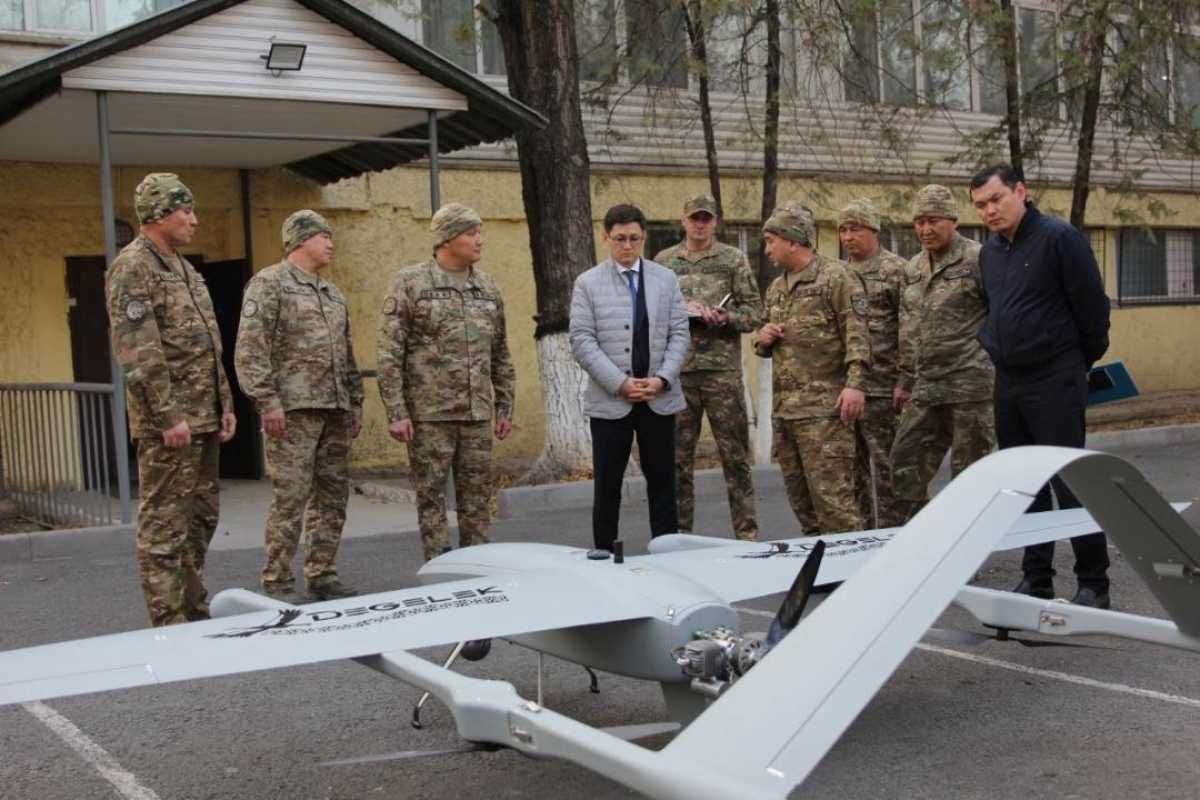 Заместитель министра оценил цифровую трансформацию военного вуза