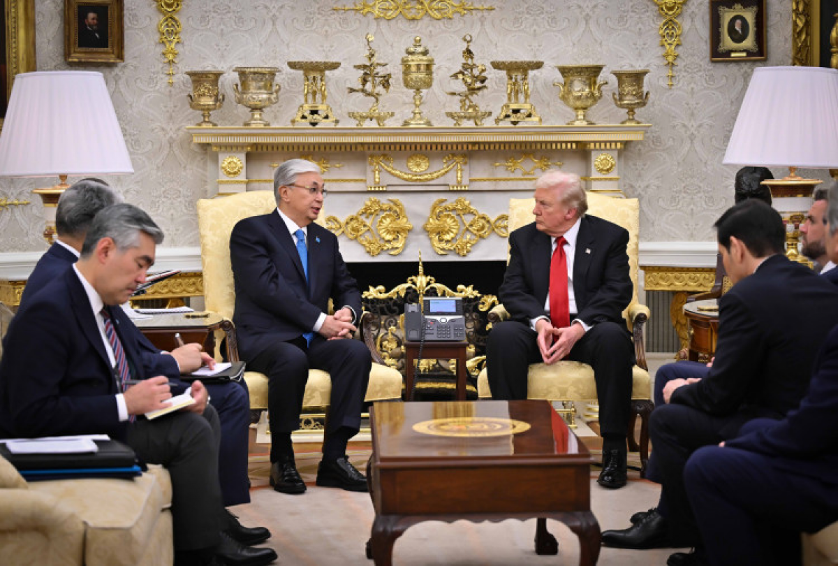 Токаев, Трамп и Нетаньяху провели совместный телефонный разговор