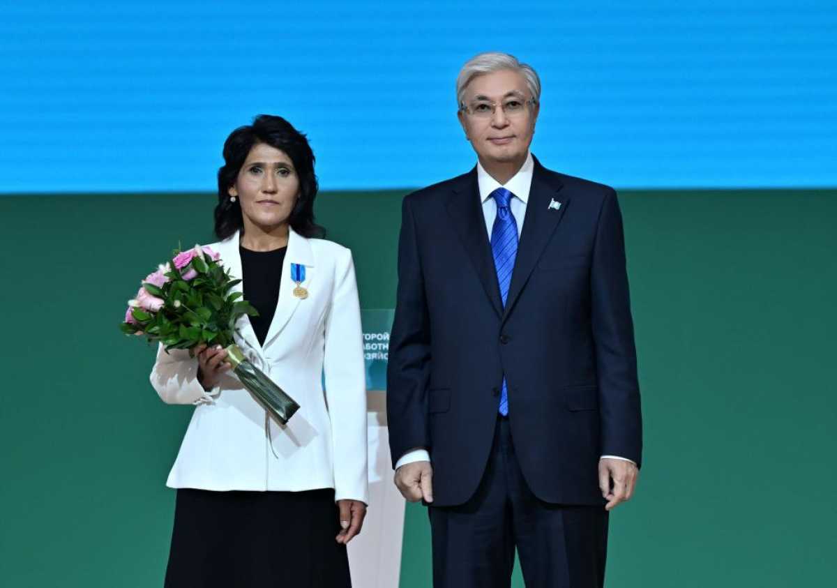 Многодетная мать и доярка с 20-летним стажем: История успеха жительницы Туркестанской области