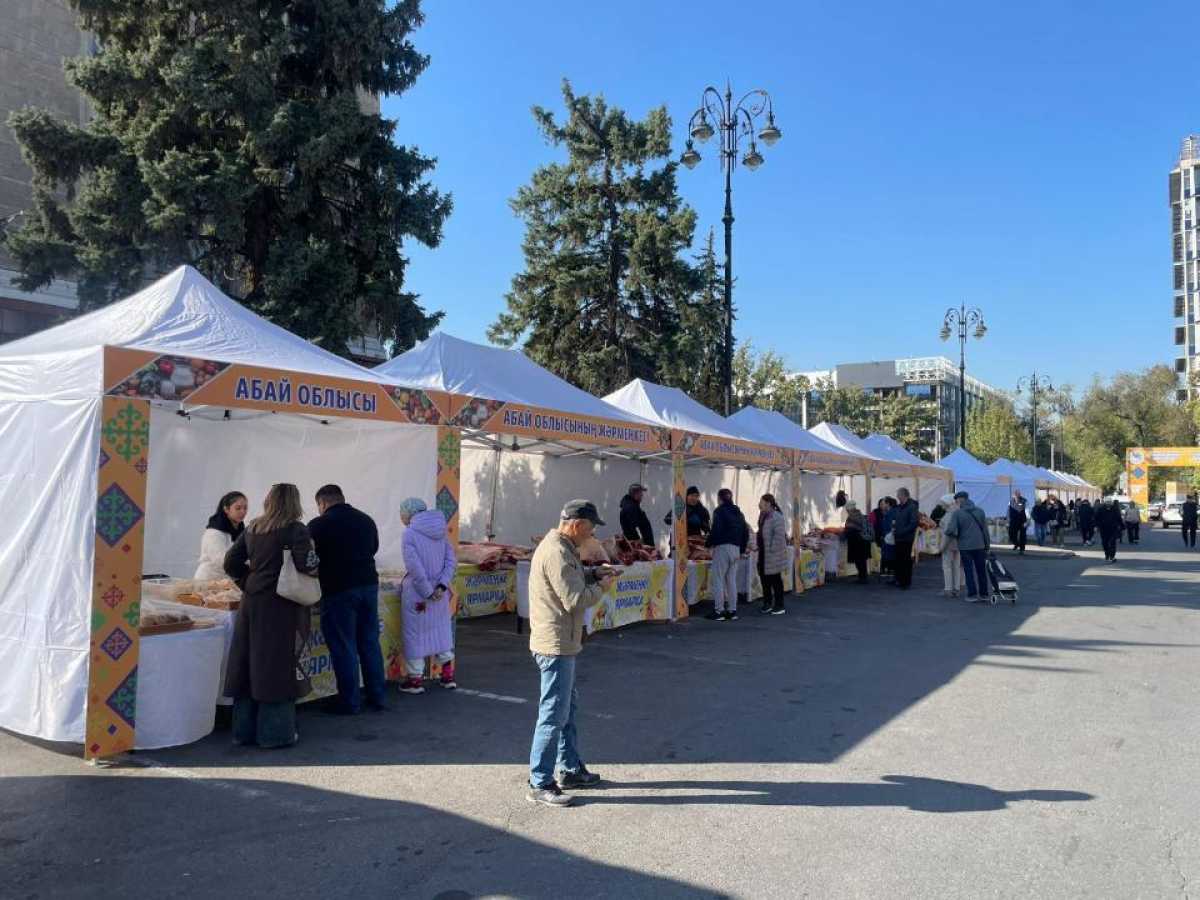 400 тонн различной продукции представлено на ярмарке в Алматы
