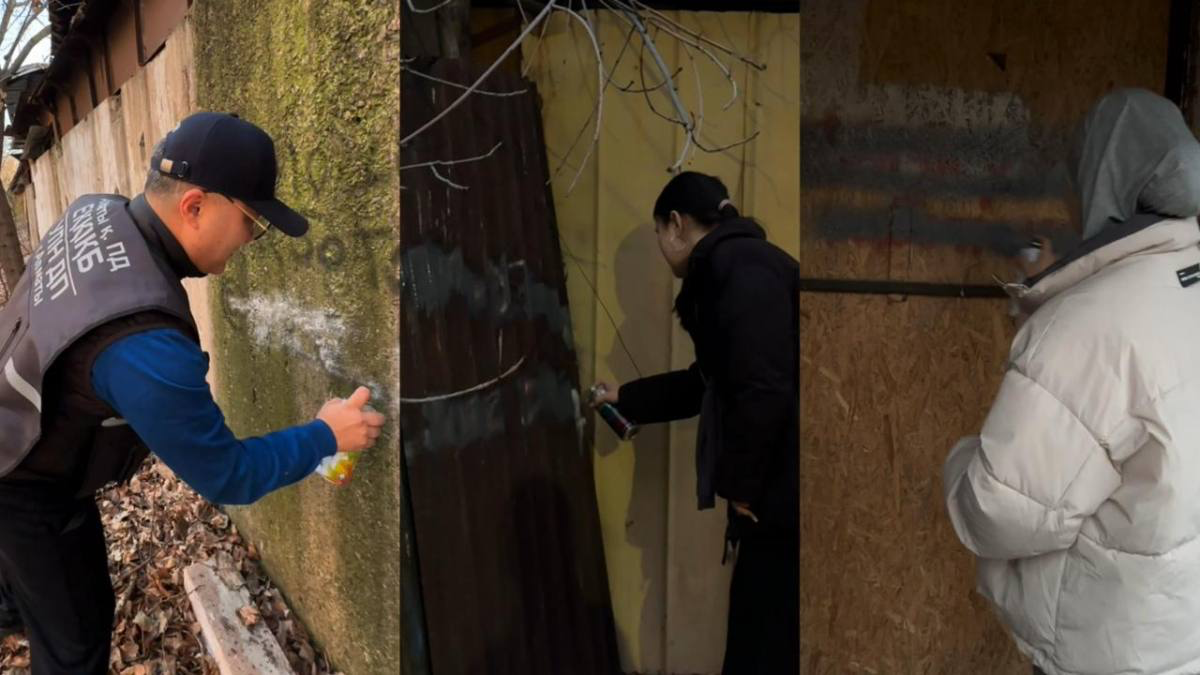 Более 200 наркореклам закрасили в одном из районов Алматы