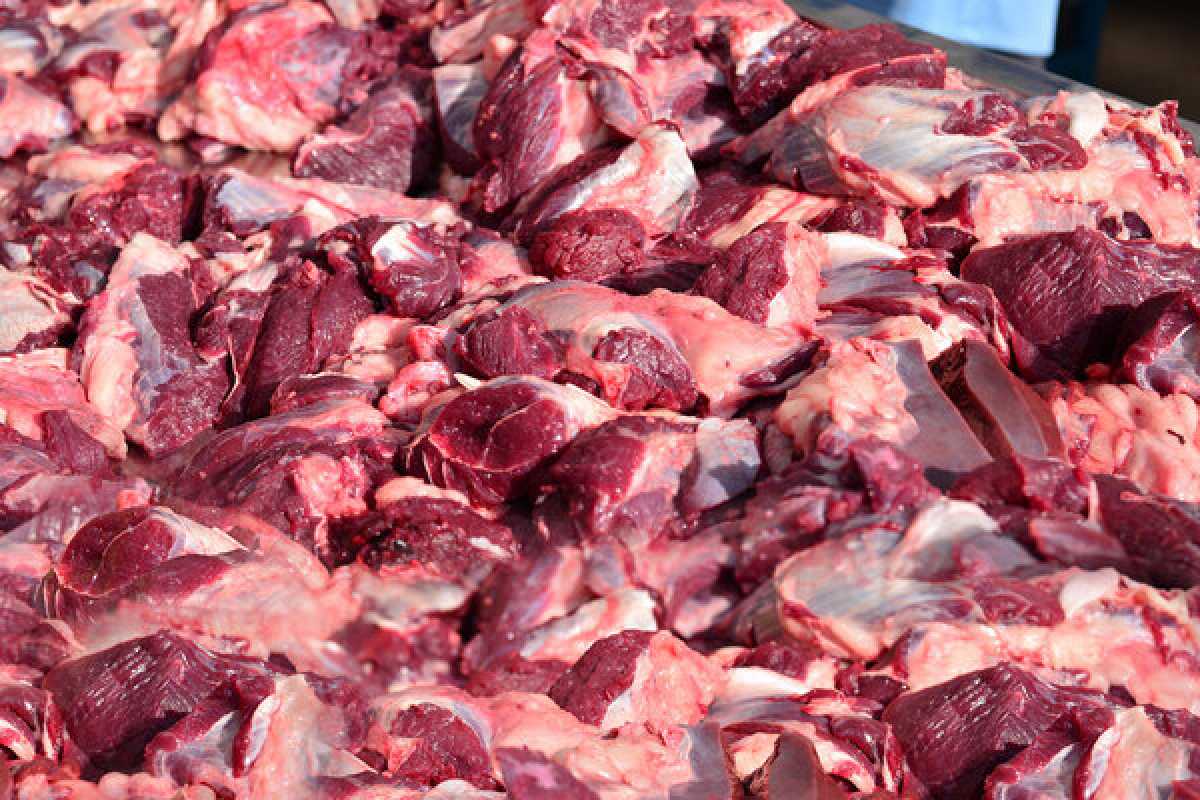 Более 6 тонн мяса сомнительного качества изъяли в Астане