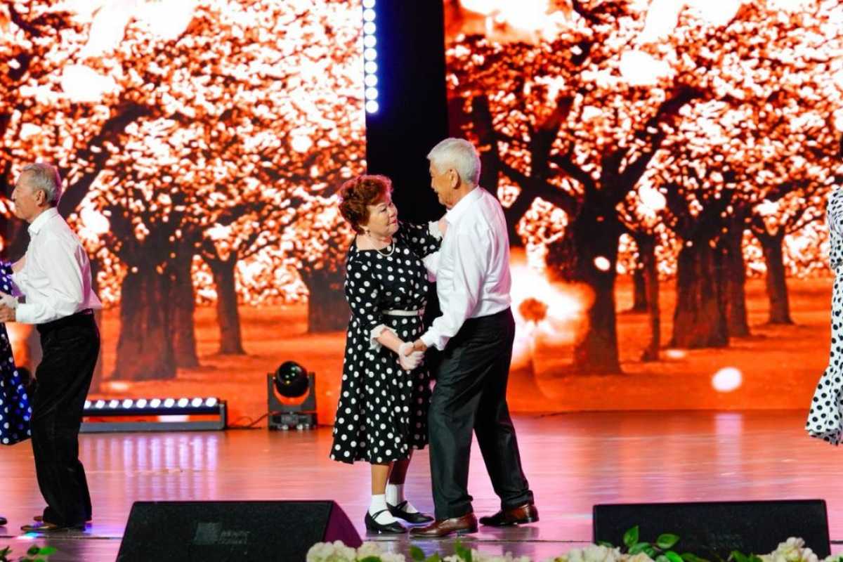 В Астане открылся танцевальный кружок при Центре активного долголетия