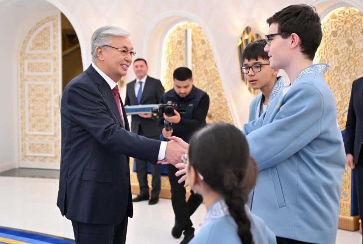Шахматист из Актау Эдгар Мамедов, одержавший победу на мировых первенствах, встретился с Главой государства