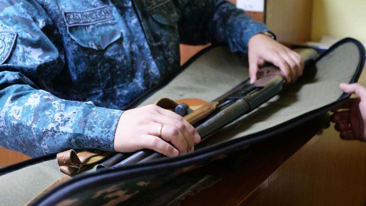 Более 70 единиц незарегистрированного оружия изъяли в Павлодарской области