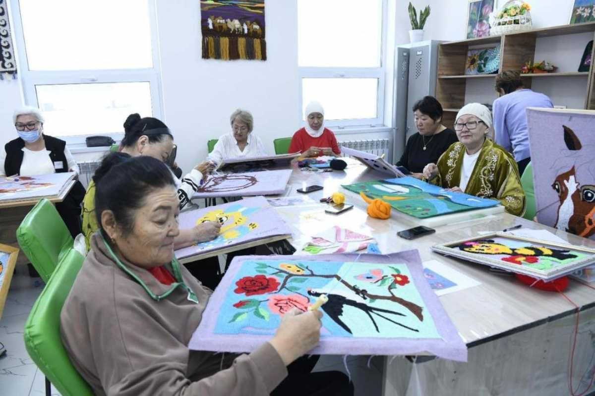 В Астане более 17 тысяч пенсионеров ведут активный образ жизни